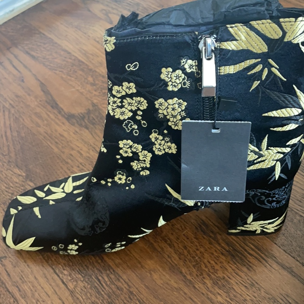 Zara bootie heels - Picture 3 of 4